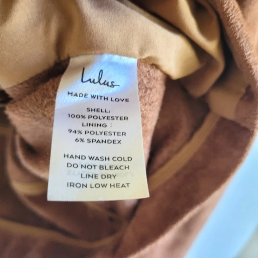 Lulus Vegan Suede Cropped Assymetrical Moto Jacket Tan Womens Medium